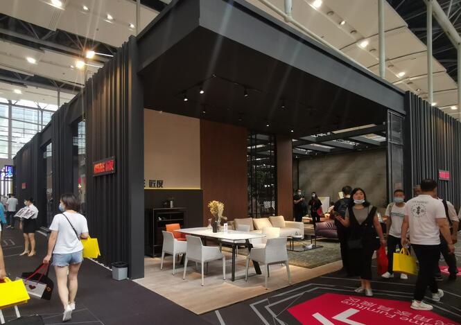 該如何設計搭建大型展臺？